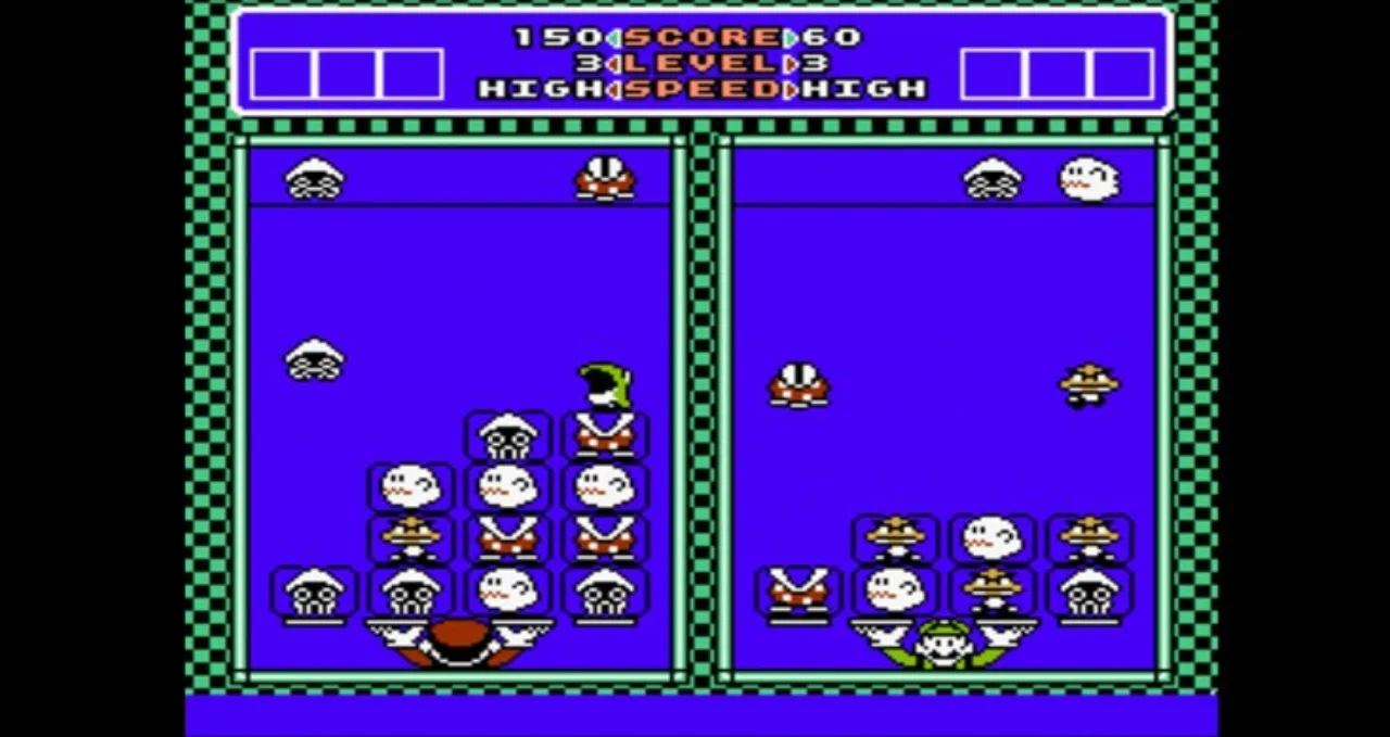 Pessoa jogando videogame em um sofá, segurando controle moderno e com uma garrafa de água ao lado