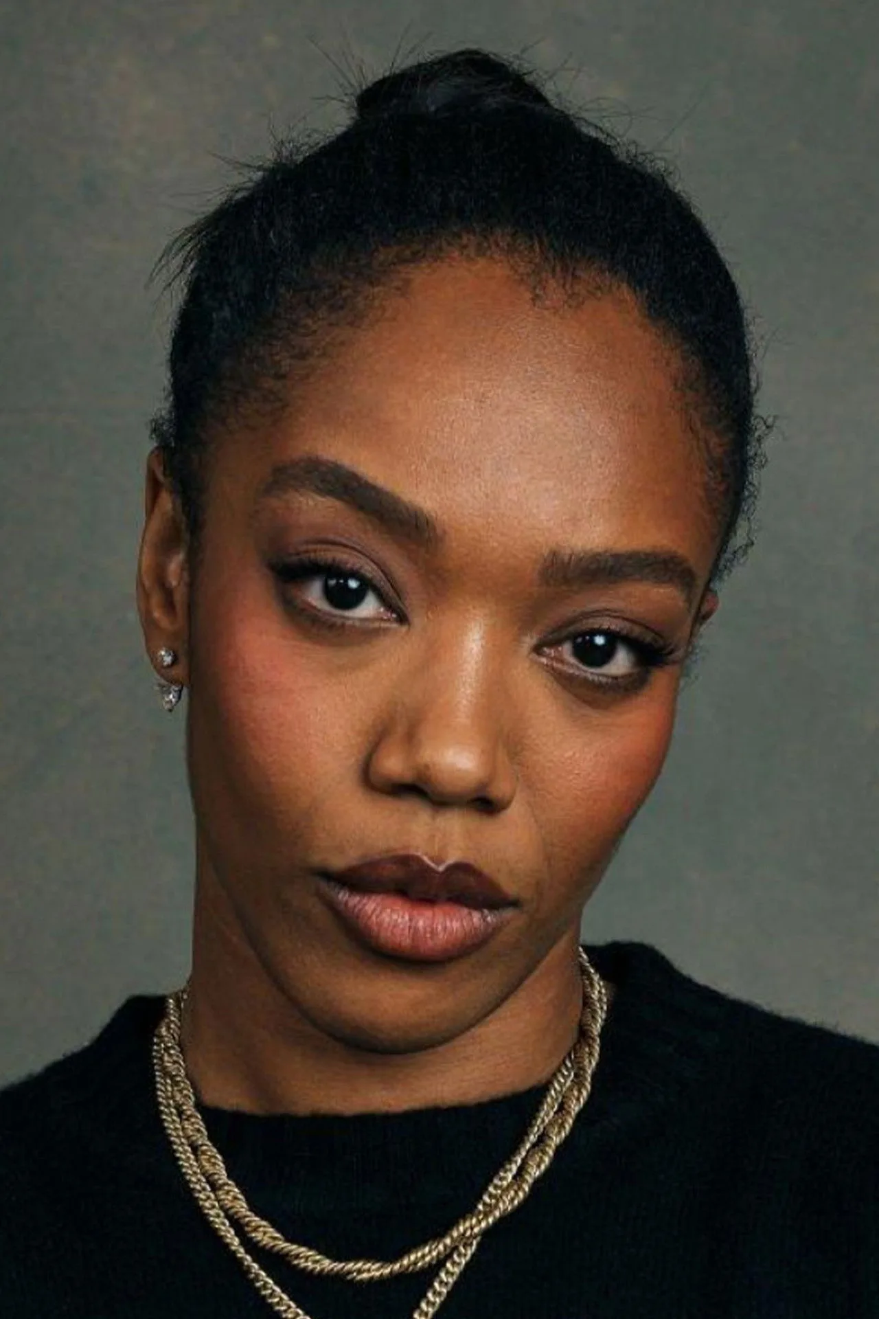 Imagem de Naomi Ackie — Clayface: avião de 30.000 pés revela horror extremo