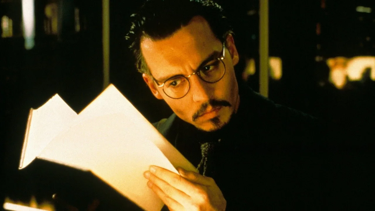 Imagem de The Ninth Gate — The Ninth Gate (1999): Final Scene Explicada