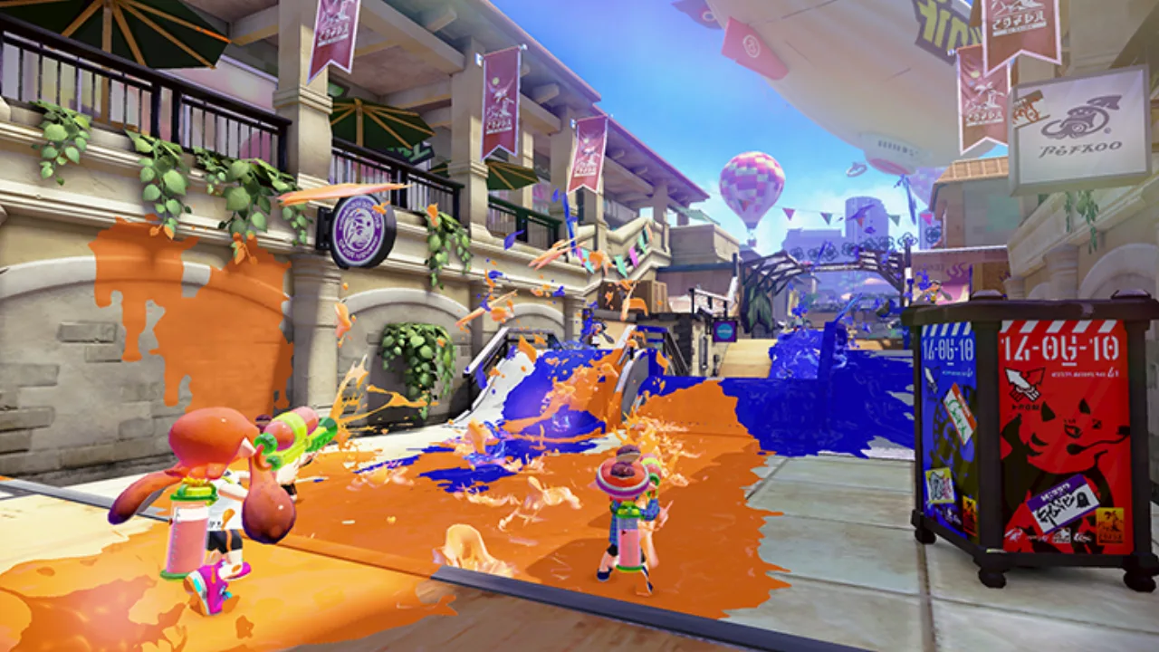 Jovem com controle na mão, camiseta neon, faz agachamento segurando halteres enquanto ao fundo aparece tela de Splatoon com tinta colorida