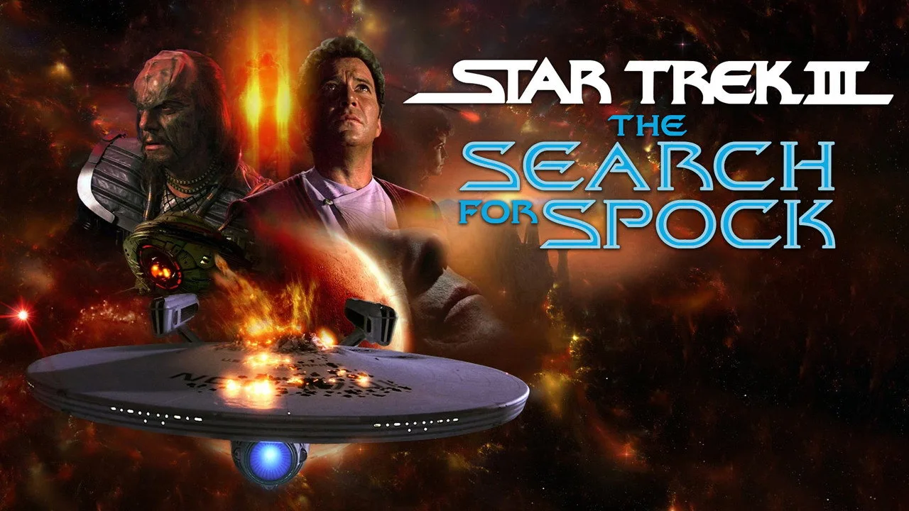 Homem em camiseta Star Trek faz supino com halteres ao lado de garrafa de whey e bandeja de frutas