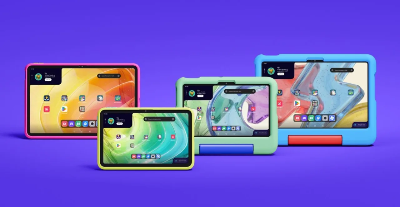 Tablet Amazon Kids com tela de controle parental ao lado de duas capas coloridas com personagens Disney e Paw Patrol