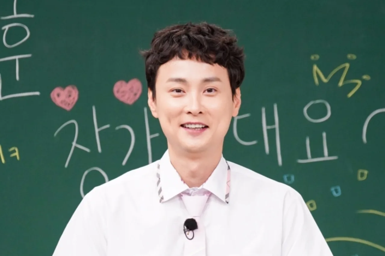 O artigo trata de Min Kyung Hoon e do programa “Knowing Bros”, portanto não há imagem editorial de fitness/saúde relacionada ao tema. Poderia esclarecer o que deseja?