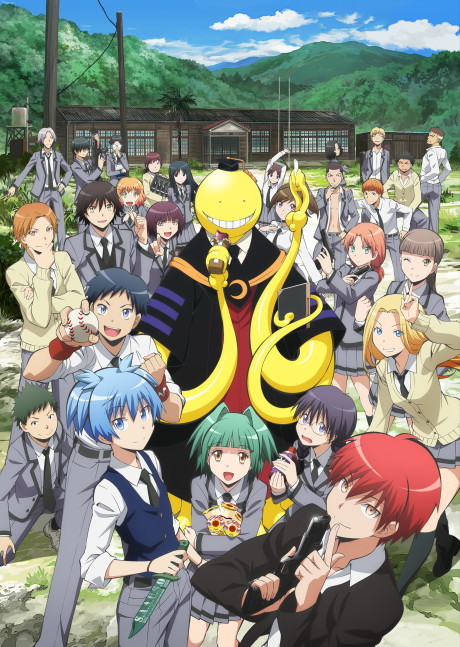 Atleta faz supino com barra, enquanto logotipo Crunchyroll e pôster de Assassination Classroom iluminam o fundo