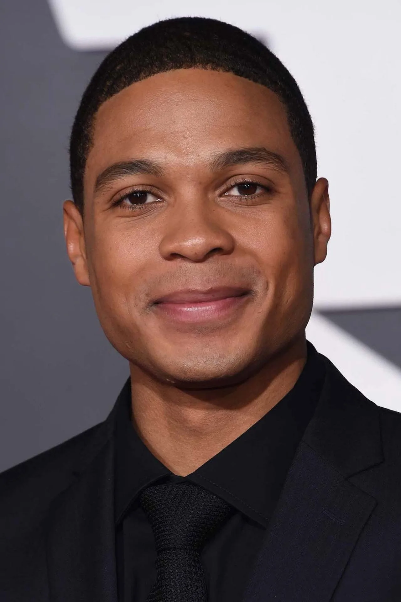 Imagem de Ray Fisher — Ben Affleck 'Animals' traz Ray Fisher e mini Snyderverse