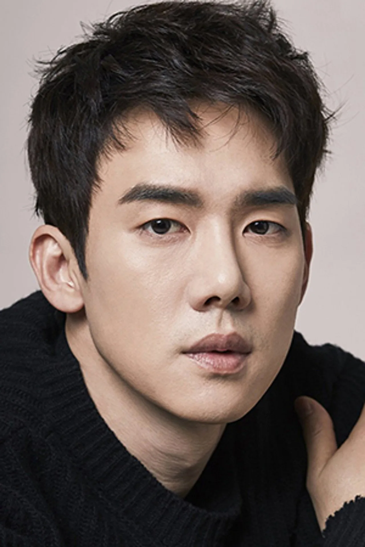Imagem de Yoo Yeon Seok — The Perfect Lie: Yoo Yeon Seok e Seo Hyun Jin voltam a contracenar em