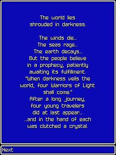 Jogador sentado, usando headset, faz alongamento de braços enquanto segura garrafa de água e barra de proteína
