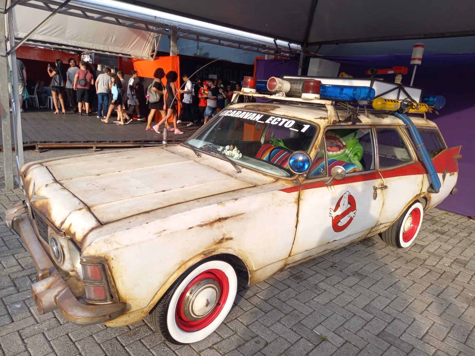 Praia Games atrai multidão no litoral paulista