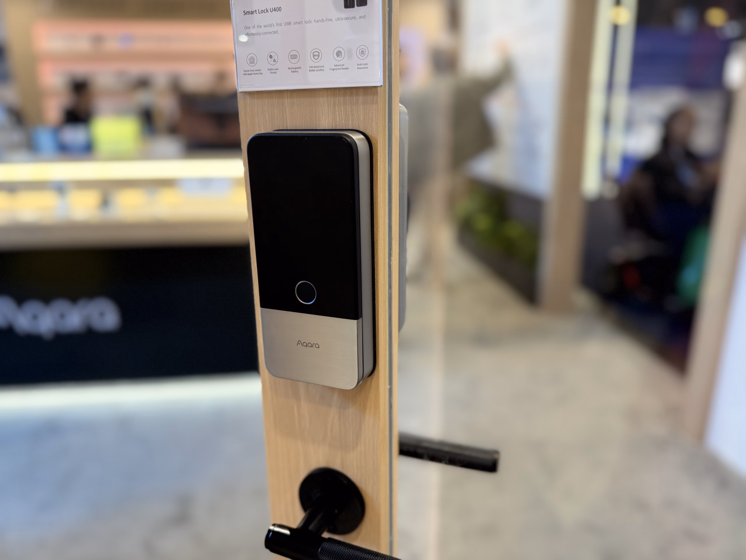 Cadeado inteligente com Apple Home Key e UWB despenca de preço na liquidação de primavera da Amazon