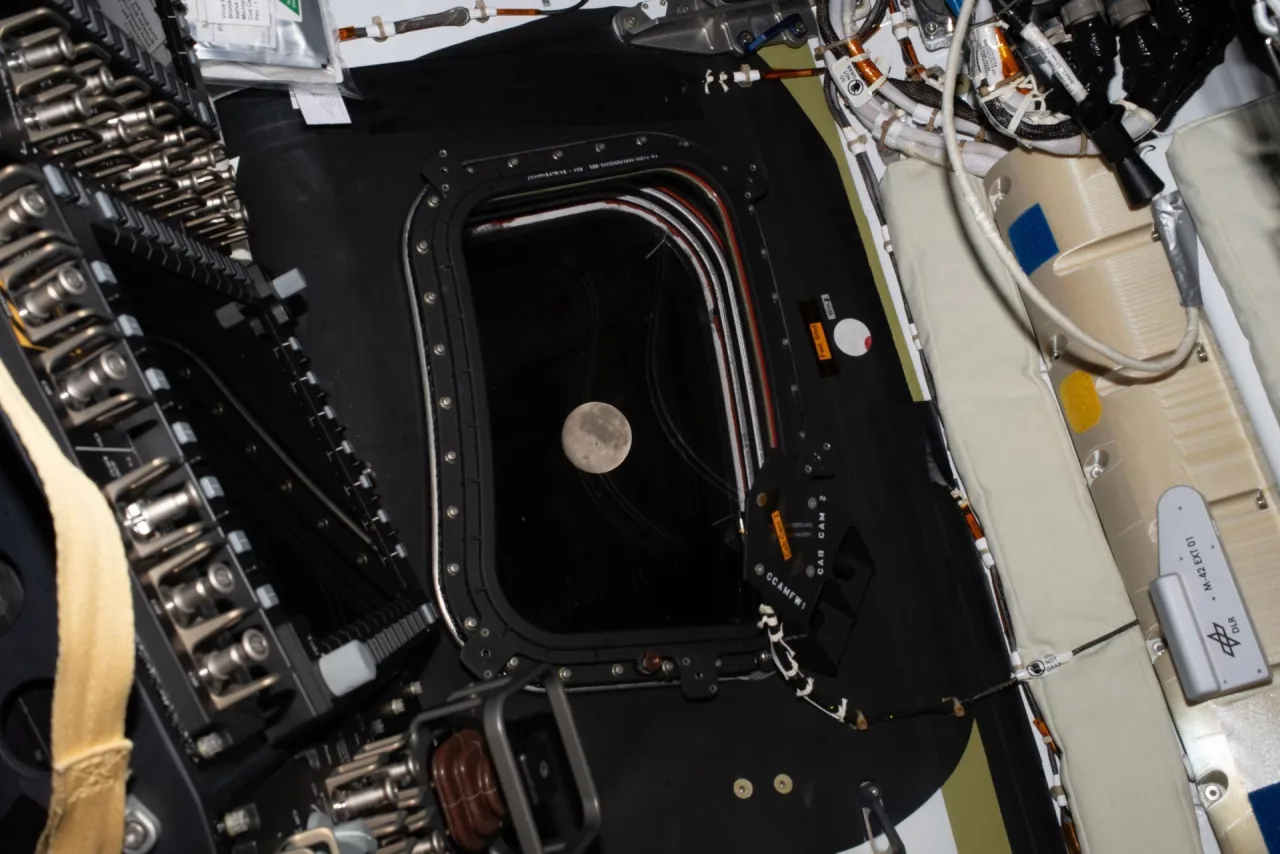 Decoração espacial: como mobiliar uma nave a 40 mil km/h