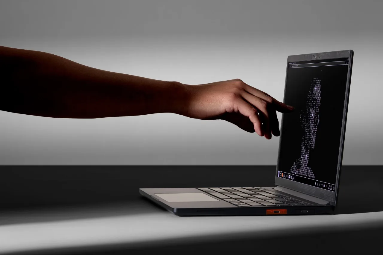 Framework lança o "MacBook Pro do Linux": conheça o laptop modular que promete revolucionar o sistema do pinguim