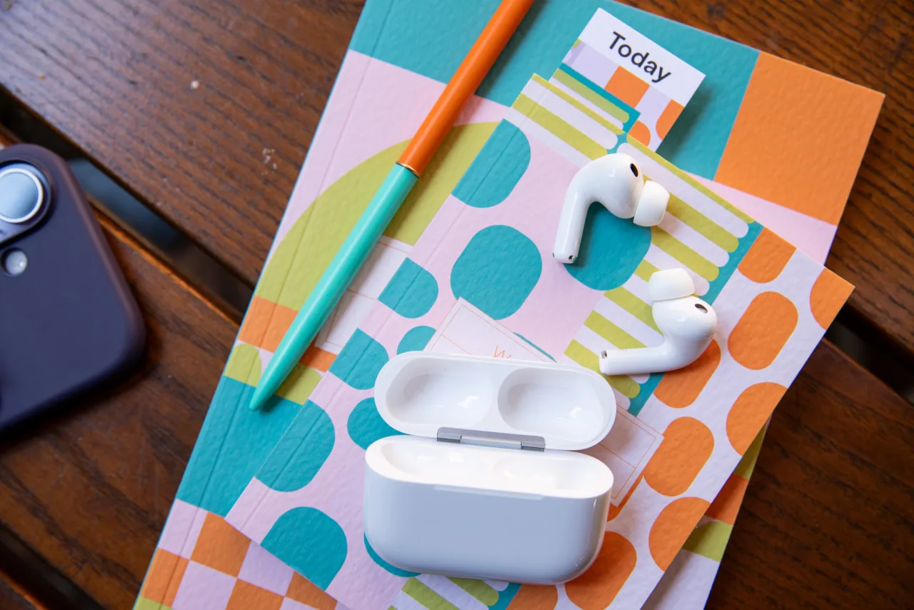 AirPods Pro 3 despencam de preço na Big Spring Sale da Amazon: é a melhor hora para garantir os seus